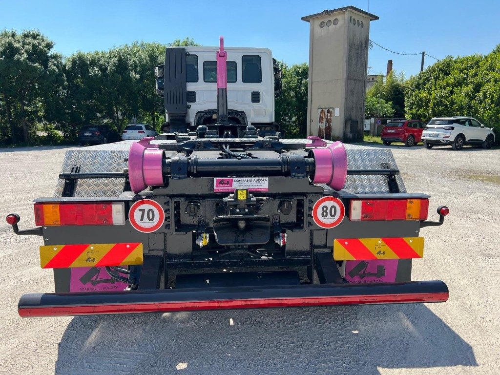 IVECO STRALIS 460 SCARRABILE - Abrollkipper: das Bild 4 IVECO STRALIS 460 SCARRABILE - Abrollkipper: das Bild 4