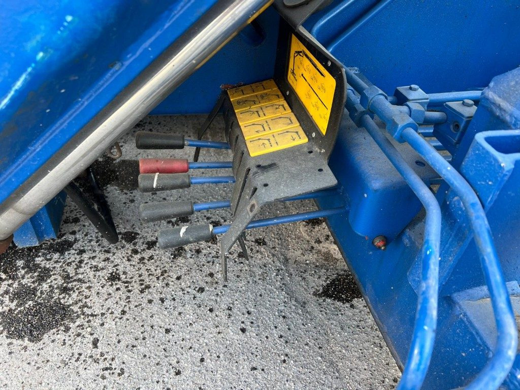 Abrollcontainer PIANALE SCARRABILE USATO SENZA SPONDE: das Bild 7