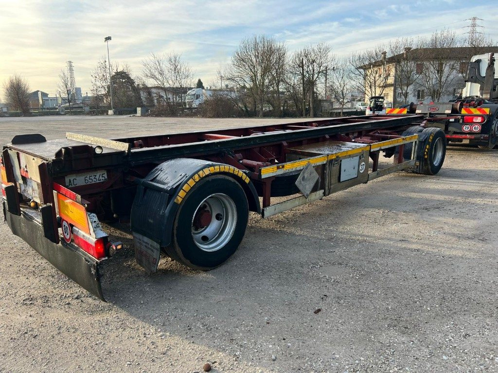 ZORZI RIMORCHIO ZORZI 20 R073 SCARRABILE PNEUMATICO - Abrollanhänger/ Absetzanhänger: das Bild 4 ZORZI RIMORCHIO ZORZI 20 R073 SCARRABILE PNEUMATICO - Abrollanhänger/ Absetzanhänger: das Bild 4