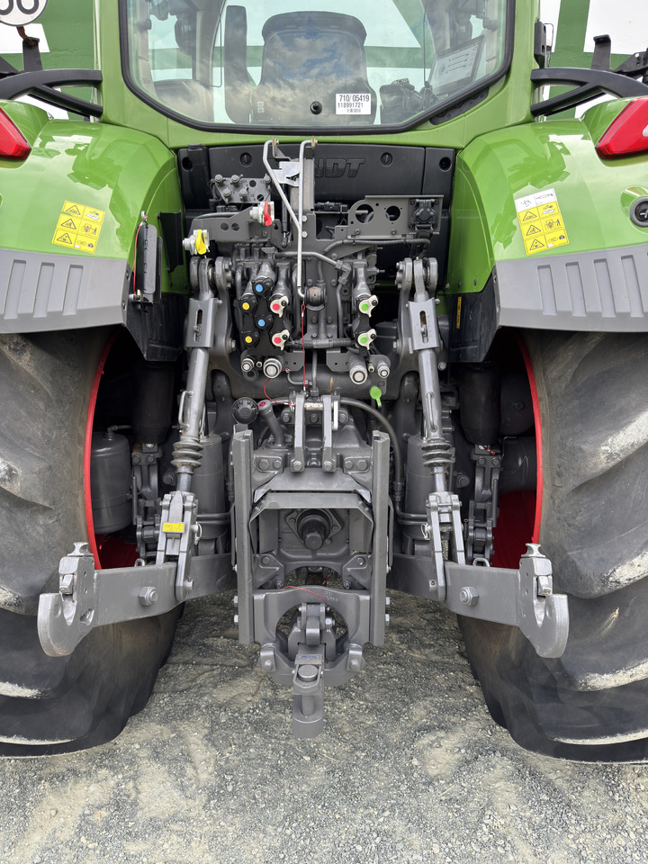 FENDT 728 PROFI PLUS - Landmaschine: das Bild 4 FENDT 728 PROFI PLUS - Landmaschine: das Bild 4