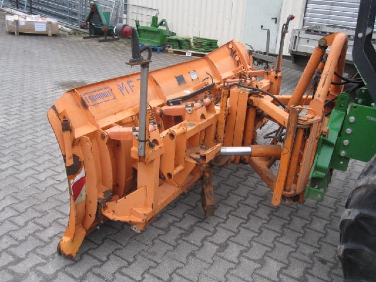 Schmidt MF 2.4 Schneepflug - Planierschild: das Bild 4 Schmidt MF 2.4 Schneepflug - Planierschild: das Bild 4