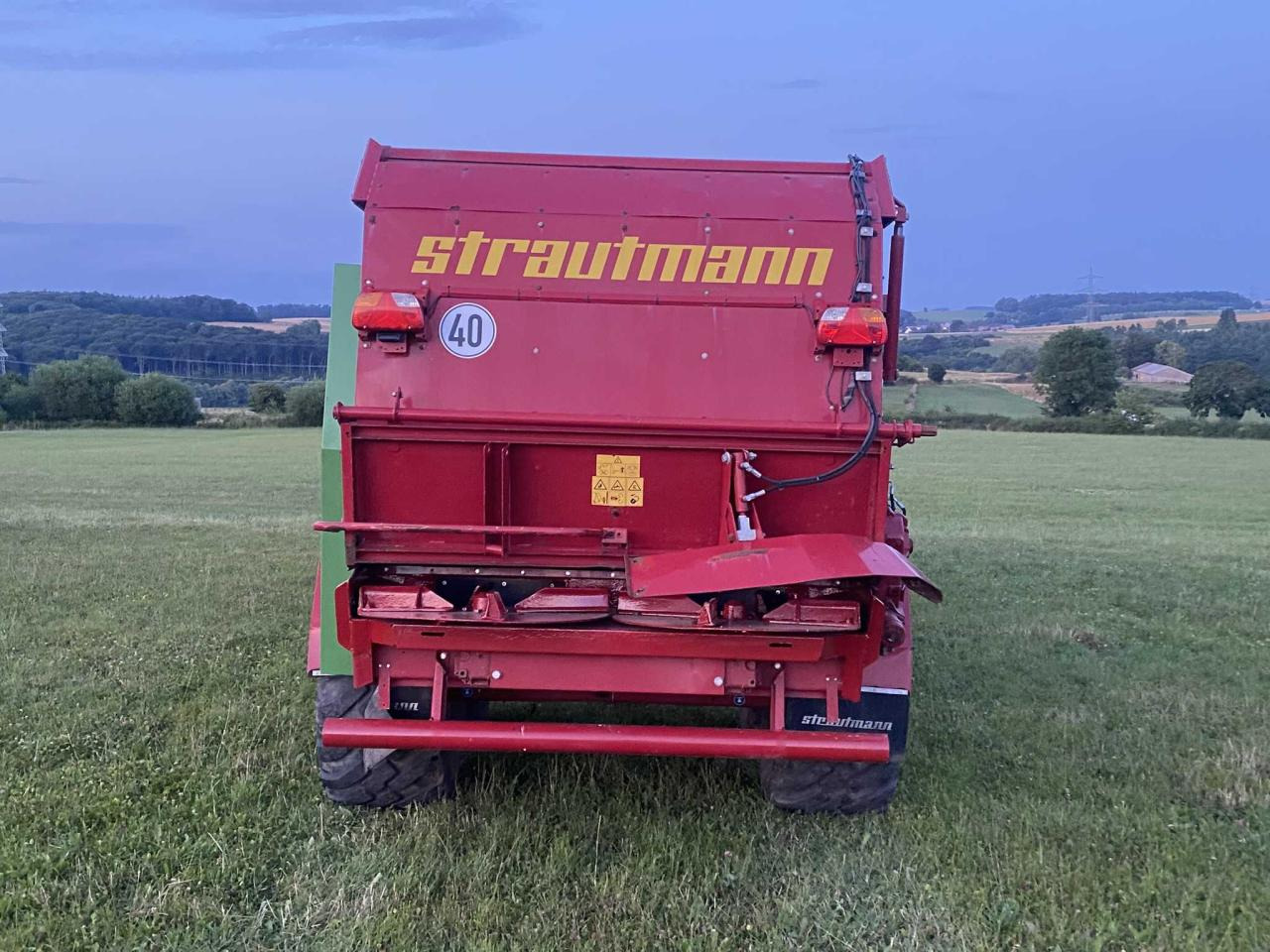 Dungstreuer Strautmann MS 1401: das Bild 9