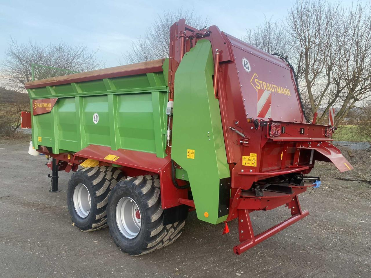 Strautmann VS 1805 - Düngetechnik: das Bild 2 Strautmann VS 1805 - Düngetechnik: das Bild 2