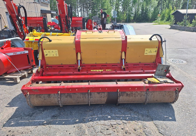 Seppi M Midisoil 250 - Forstmulcher: das Bild 2 Seppi M Midisoil 250 - Forstmulcher: das Bild 2