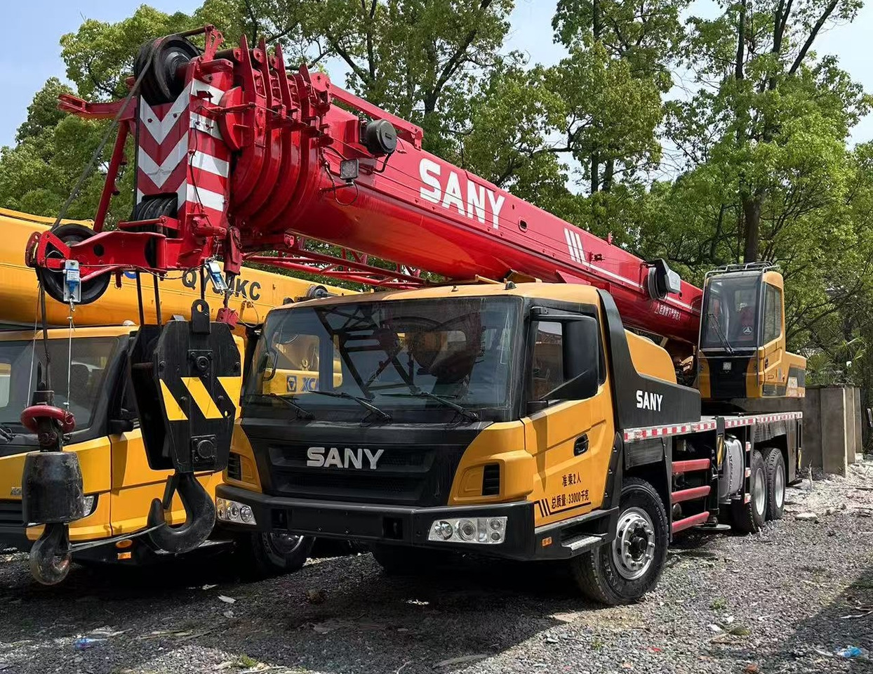 SANY STC250 STC300 STC350 STC500 STC750 25ton 30ton 35ton 50t 75t truck crane - Kran: das Bild 1 SANY STC250 STC300 STC350 STC500 STC750 25ton 30ton 35ton 50t 75t truck crane - Kran: das Bild 1