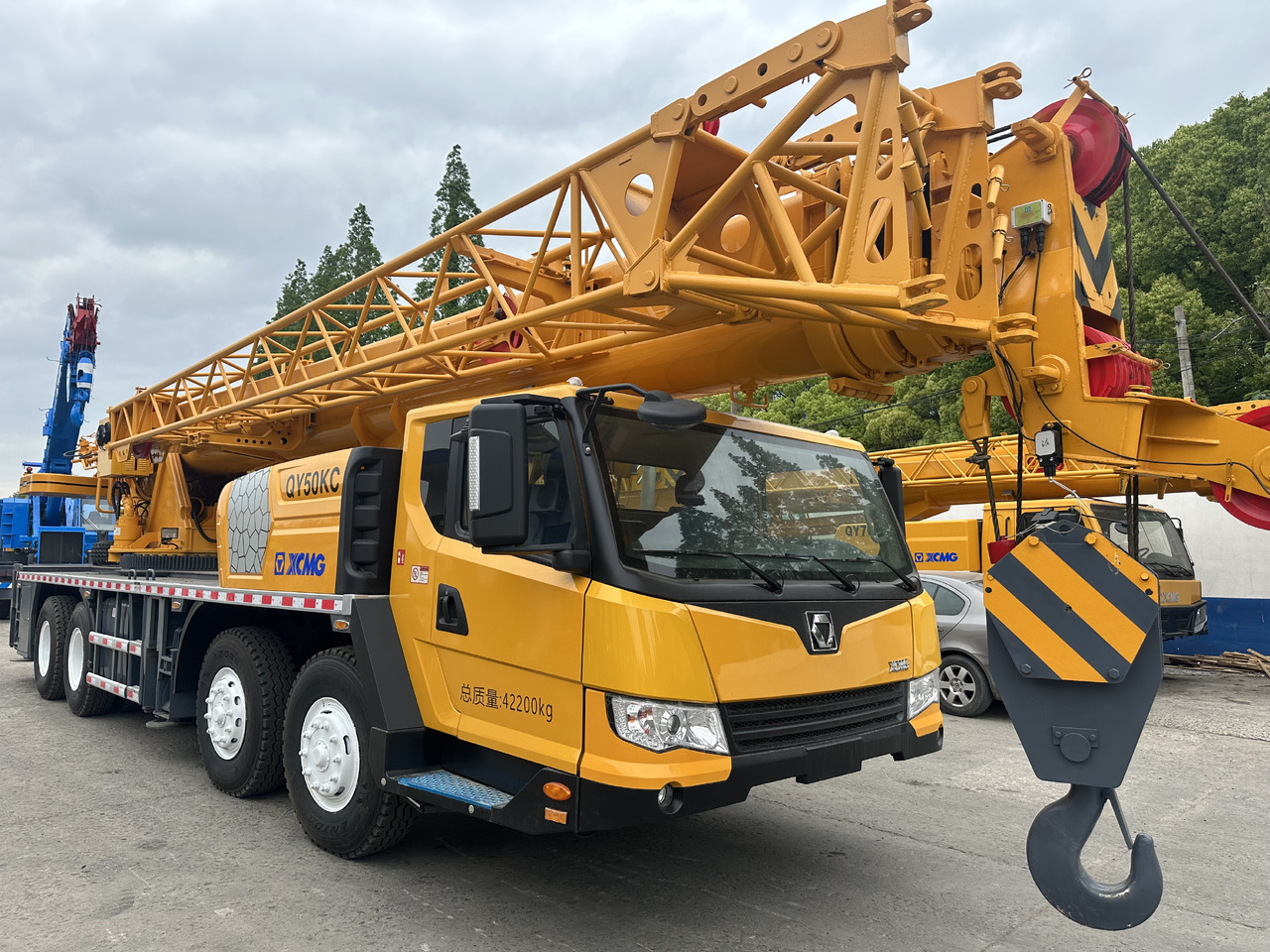 XCMG qy50kc xct55 qy55kc 50ton 55 ton 70 ton 85 ton 90 ton 100 ton 110 ton 130 ton truck crane - Mobilkran: das Bild 2 XCMG qy50kc xct55 qy55kc 50ton 55 ton 70 ton 85 ton 90 ton 100 ton 110 ton 130 ton truck crane - Mobilkran: das Bild 2