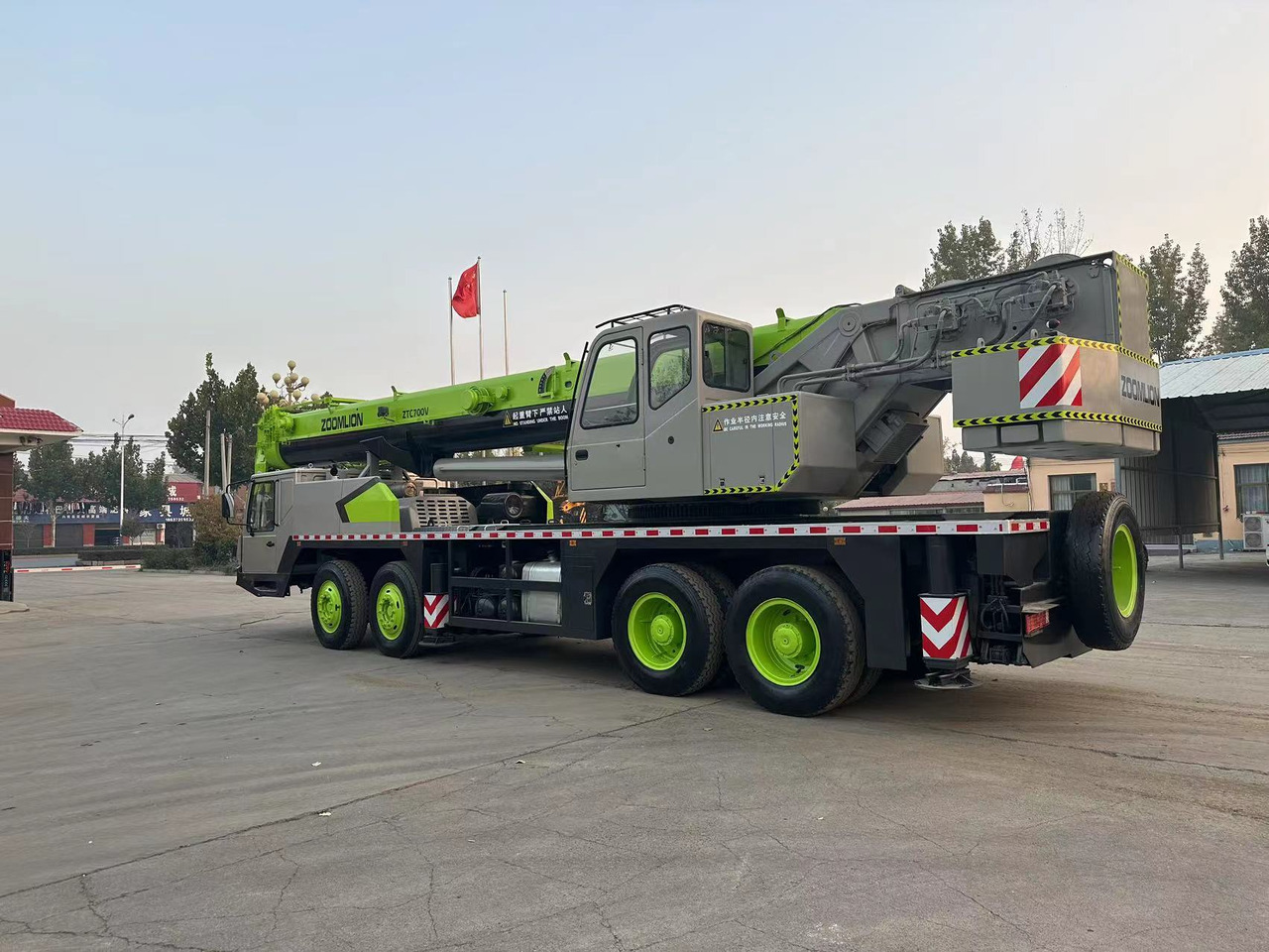 ZOOMLION ZTC700V QY70V 70 ton 80 ton 90 ton 100 ton 110 ton 120 ton used truck crane - Mobilkran: das Bild 3 ZOOMLION ZTC700V QY70V 70 ton 80 ton 90 ton 100 ton 110 ton 120 ton used truck crane - Mobilkran: das Bild 3