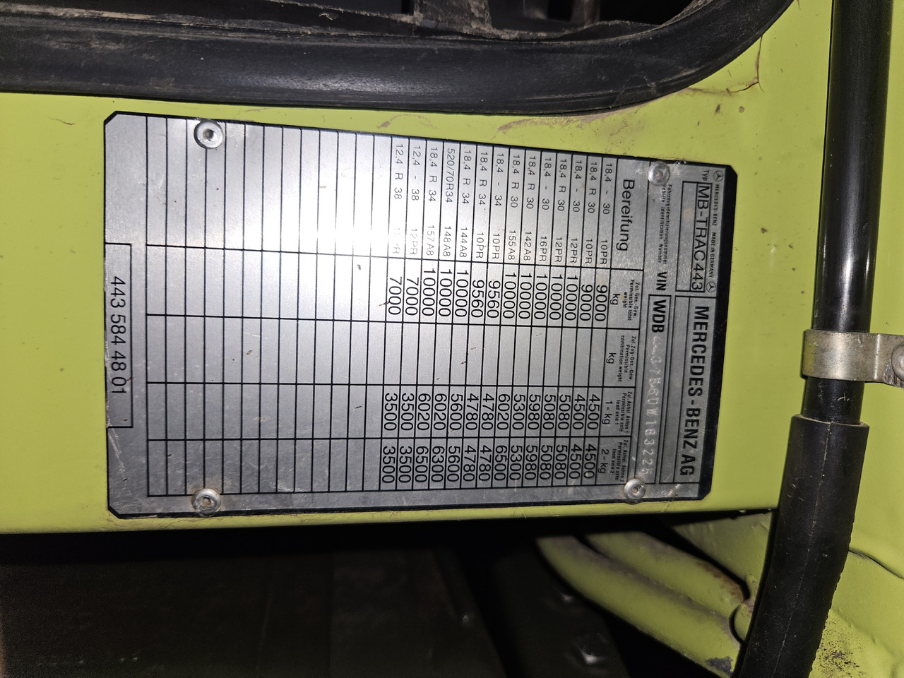 MERCEDES-BENZ MB-TRAC 1600 - Traktor: das Bild 5 MERCEDES-BENZ MB-TRAC 1600 - Traktor: das Bild 5