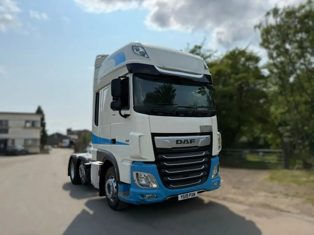 DAF XF 105 (PXM) - Sattelzugmaschine: das Bild 1 DAF XF 105 (PXM) - Sattelzugmaschine: das Bild 1