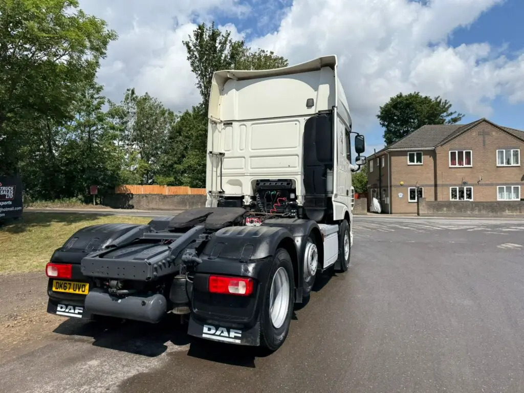 DAF XF 105 (UVO) - Sattelzugmaschine: das Bild 5 DAF XF 105 (UVO) - Sattelzugmaschine: das Bild 5