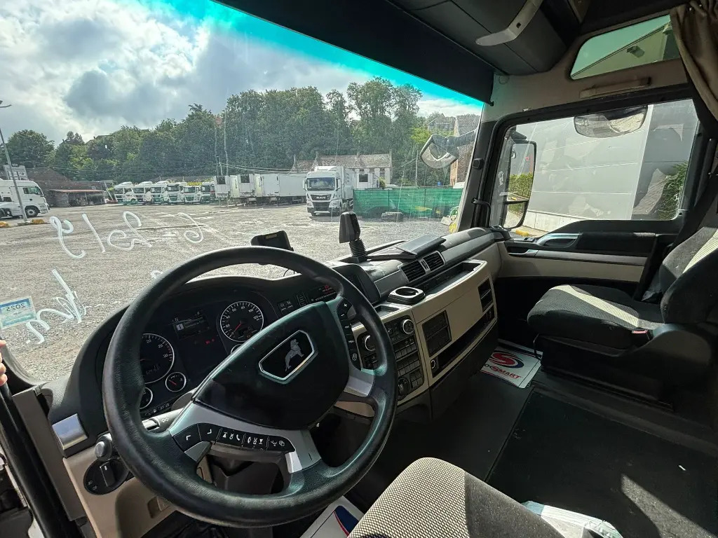 MAN TGX 18.460 XXL – Finanzierungsleasing MAN TGX 18.460 XXL: das Bild 14