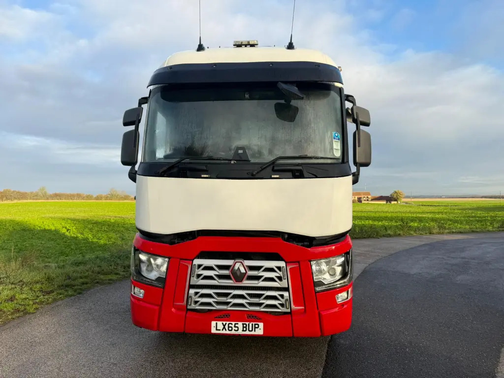 Renault T 460 (BUP) - With hydraulics - Sattelzugmaschine: das Bild 4 Renault T 460 (BUP) - With hydraulics - Sattelzugmaschine: das Bild 4