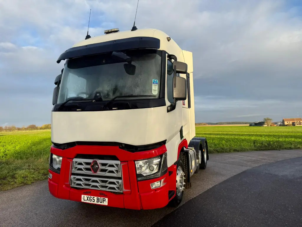 Renault T 460 (BUP) - With hydraulics - Sattelzugmaschine: das Bild 2 Renault T 460 (BUP) - With hydraulics - Sattelzugmaschine: das Bild 2