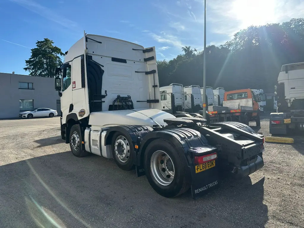 Renault T 460 (EOK) - Sattelzugmaschine: das Bild 5 Renault T 460 (EOK) - Sattelzugmaschine: das Bild 5