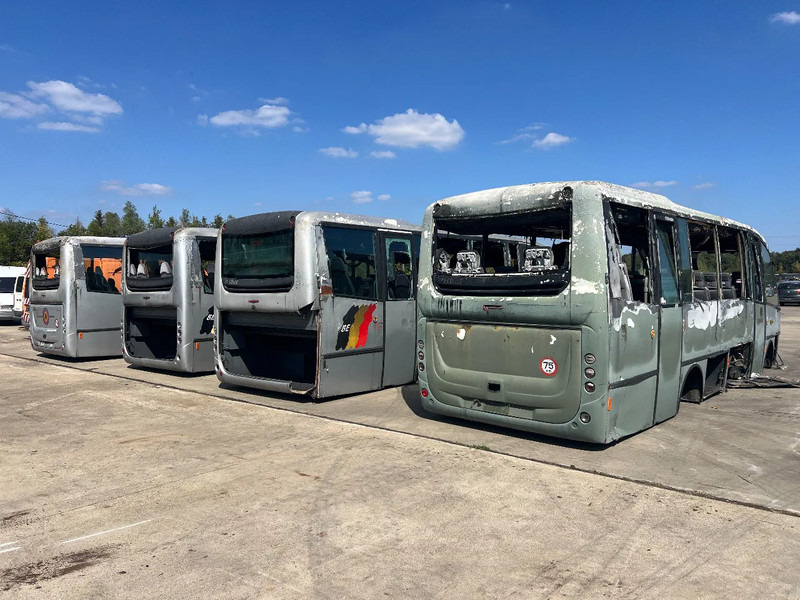 Iveco Irisbus Cimo (4x in stock) IVECO F4AE0681 5,880 cc - Überlandbus: das Bild 4 Iveco Irisbus Cimo (4x in stock) IVECO F4AE0681 5,880 cc - Überlandbus: das Bild 4