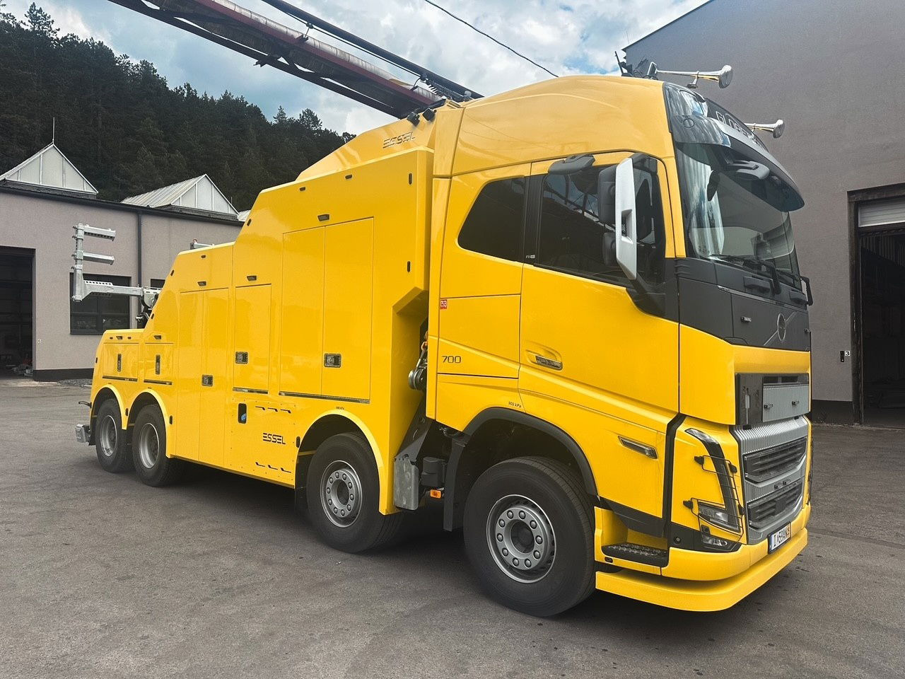 Volvo FH 16 NEW T-REX on Volvo FH16 84R 700HP E6E - Abschleppwagen: das Bild 3 Volvo FH 16 NEW T-REX on Volvo FH16 84R 700HP E6E - Abschleppwagen: das Bild 3