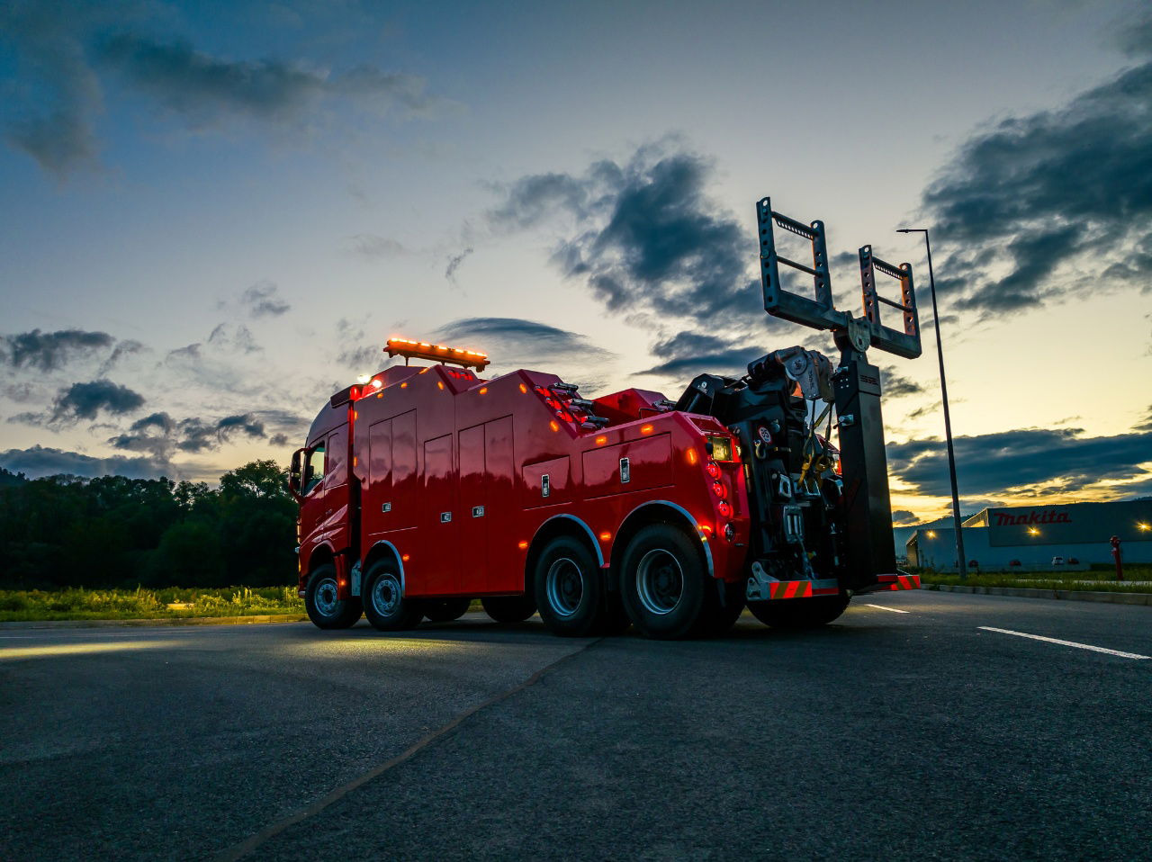 Volvo FH NEW ER4120 5 winches T-REX Volvo FH 540 8x4 WB6,0 White - Abschleppwagen: das Bild 4 Volvo FH NEW ER4120 5 winches T-REX Volvo FH 540 8x4 WB6,0 White - Abschleppwagen: das Bild 4