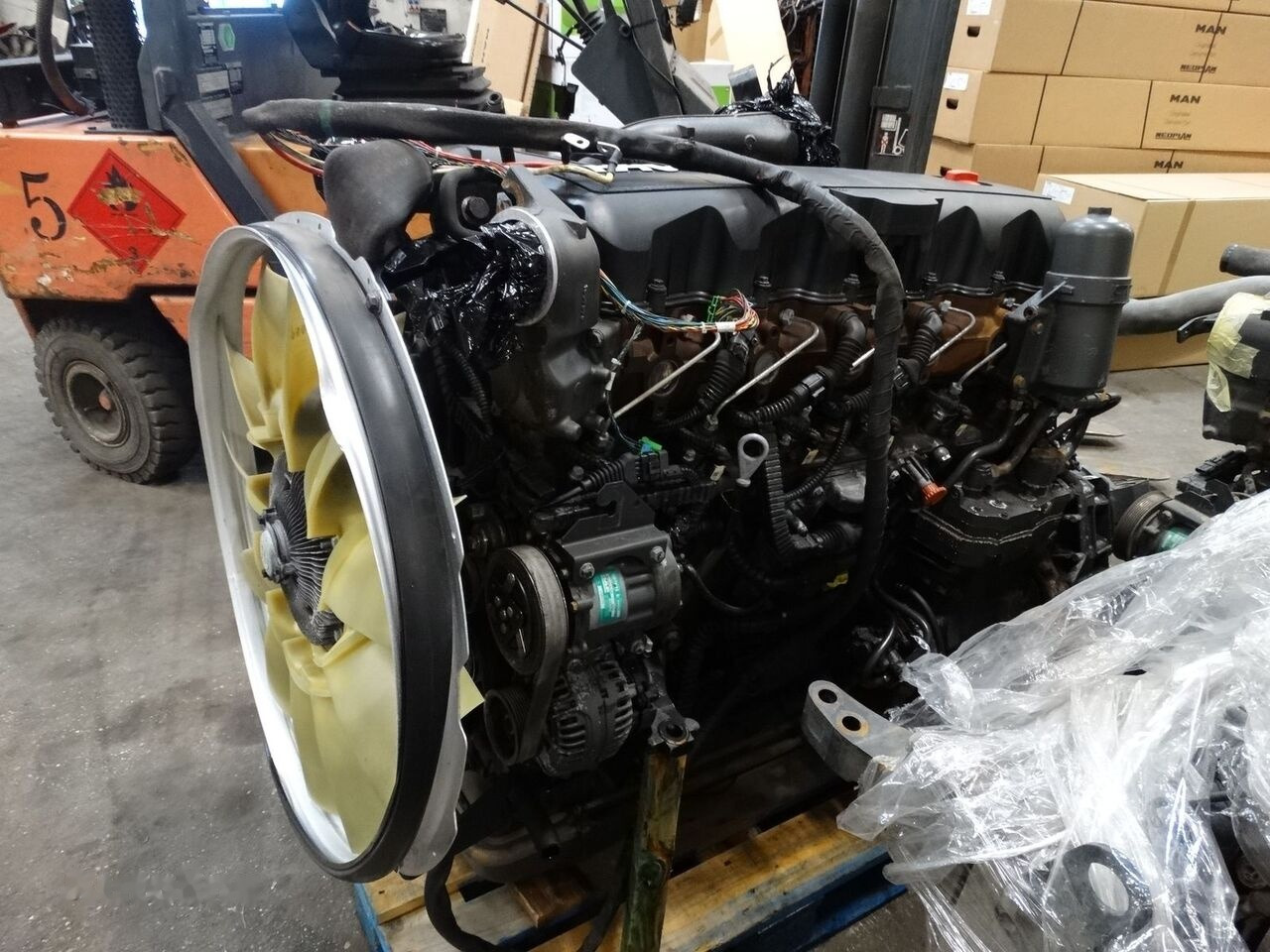 DAF MX300S1 410 DAF XF 105 - Motor für LKW: das Bild 2 DAF MX300S1 410 DAF XF 105 - Motor für LKW: das Bild 2