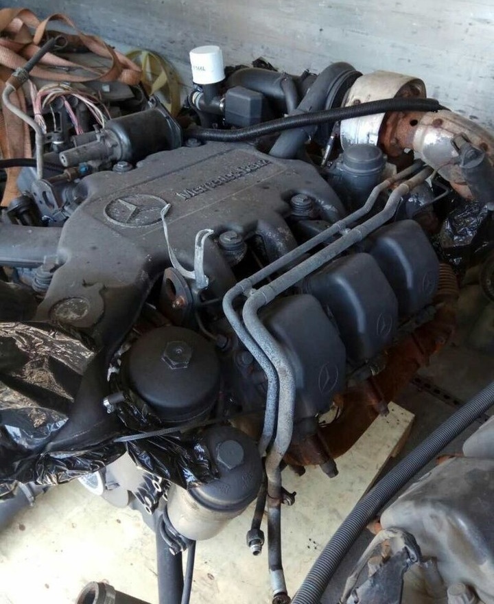 Mercedes-Benz OM501LA 435 E3 Mercedes-Benz ACTROS MP2 - Motor für LKW: das Bild 3 Mercedes-Benz OM501LA 435 E3 Mercedes-Benz ACTROS MP2 - Motor für LKW: das Bild 3