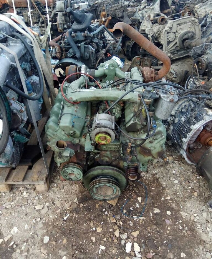 OM 422 V8 BiTurbo Mercedes-Benz - Motor für LKW: das Bild 4 OM 422 V8 BiTurbo Mercedes-Benz - Motor für LKW: das Bild 4