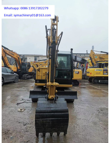 Caterpillar 305.5E2 - Minibagger: das Bild 3 Caterpillar 305.5E2 - Minibagger: das Bild 3
