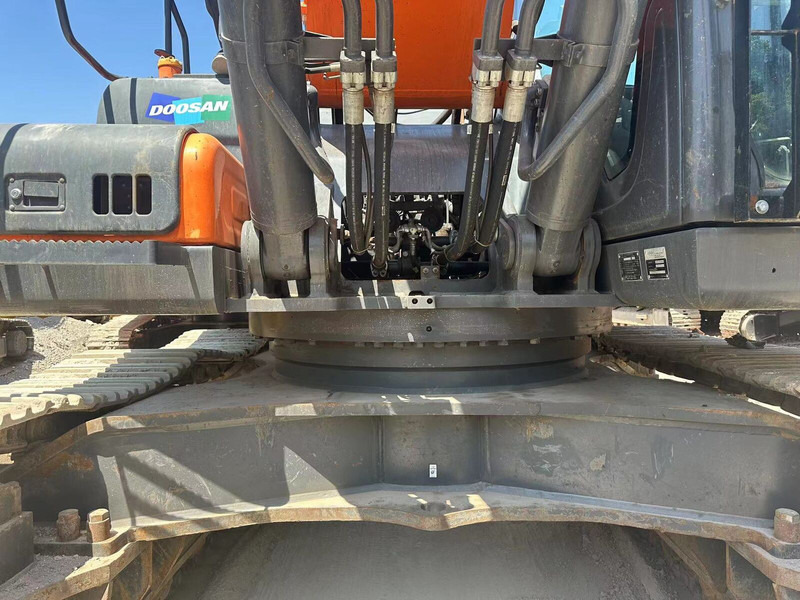 Doosan DX530 - Kettenbagger: das Bild 2 Doosan DX530 - Kettenbagger: das Bild 2
