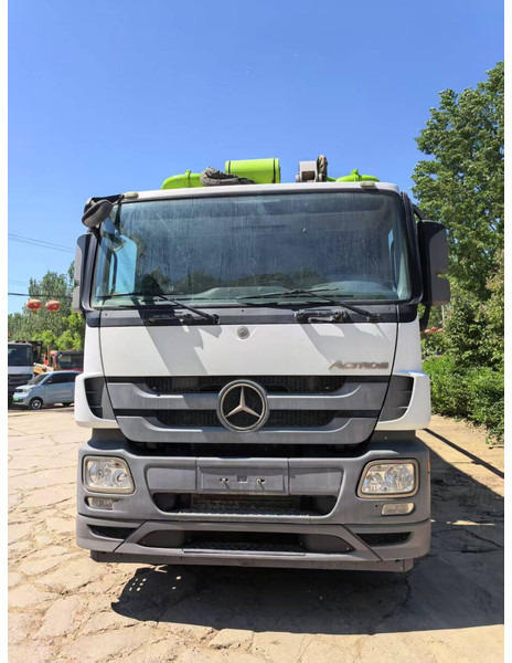 Mercedes-Benz Actros - Stationäre Betonpumpe: das Bild 5 Mercedes-Benz Actros - Stationäre Betonpumpe: das Bild 5