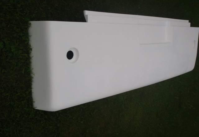 Zderak tylny Bova FUTURA 2007 - Stoßstange für Reisebus: das Bild 2 Zderak tylny Bova FUTURA 2007 - Stoßstange für Reisebus: das Bild 2