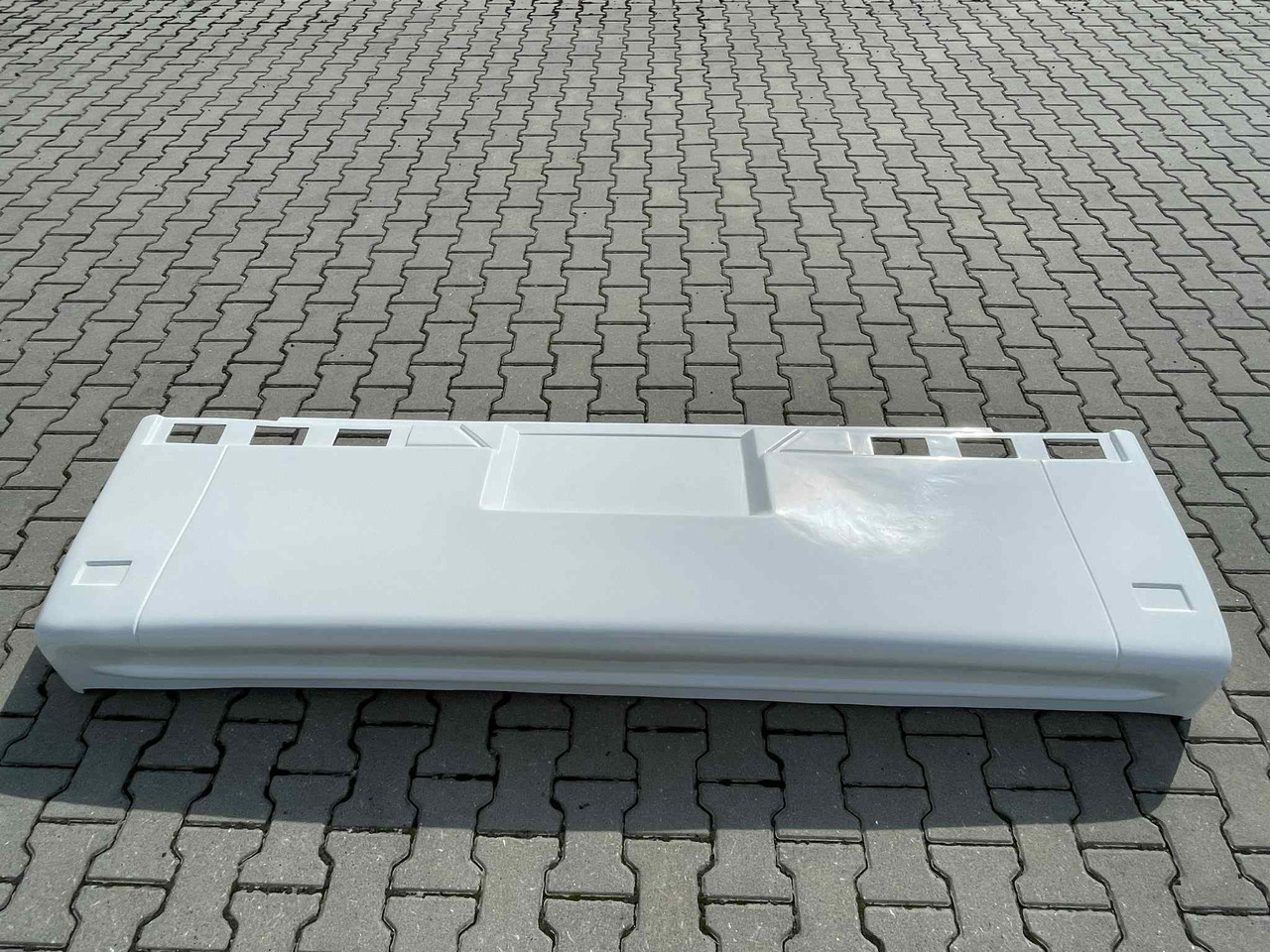 Zderzak tylny BOVA FUTURA Bova FUTURA - Stoßstange für Bus: das Bild 2 Zderzak tylny BOVA FUTURA Bova FUTURA - Stoßstange für Bus: das Bild 2