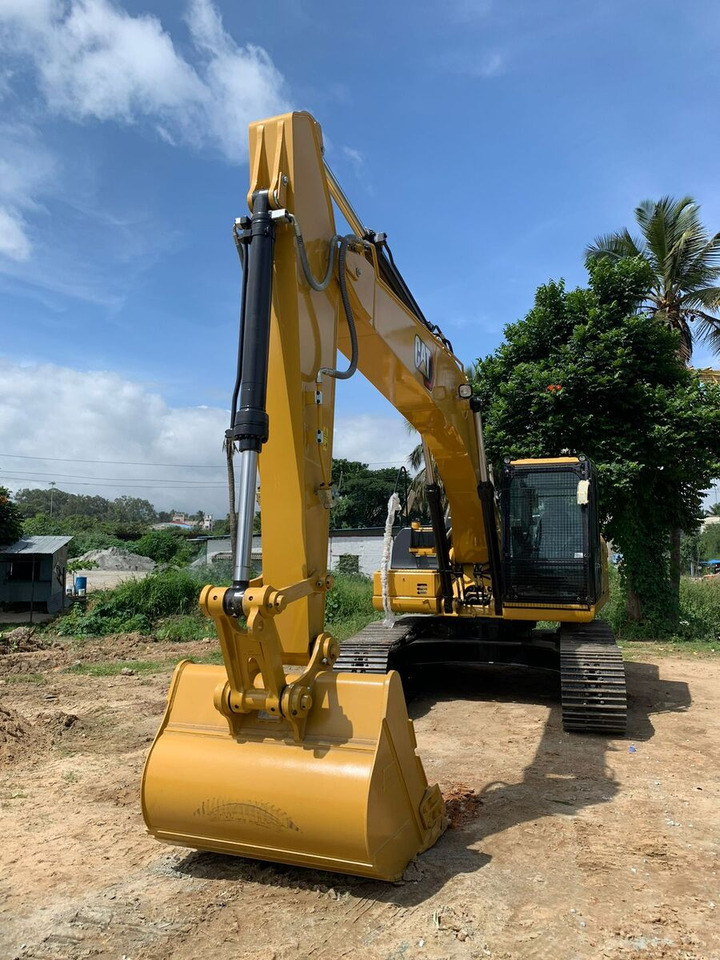 New Caterpillar 323D3 tracked excavator - Kettenbagger: das Bild 2 New Caterpillar 323D3 tracked excavator - Kettenbagger: das Bild 2