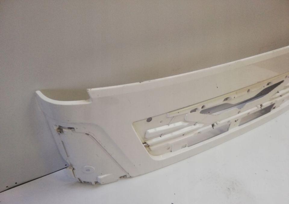 ATRAPA MASKA MAN TGL E6 ORYGINAL 81.611106104 - Motorhaube für LKW: das Bild 3 ATRAPA MASKA MAN TGL E6 ORYGINAL 81.611106104 - Motorhaube für LKW: das Bild 3