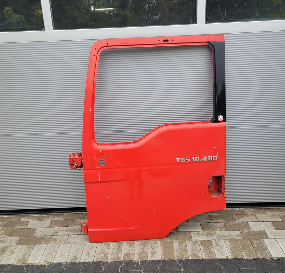 DRZWI LEWE MAN TGS TGL ORYGINAŁ CHWALIM116 - Tür und Teile für LKW: das Bild 1 DRZWI LEWE MAN TGS TGL ORYGINAŁ CHWALIM116 - Tür und Teile für LKW: das Bild 1