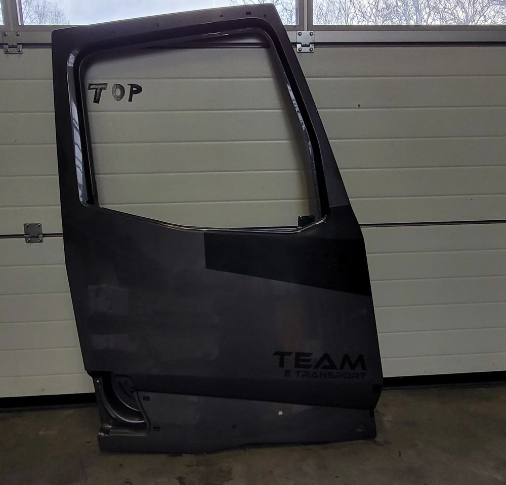 DRZWI RENAULT RANGE T GAMA ORYGINAŁ CHWALIM116 - Karosserie und Außen für LKW: das Bild 1 DRZWI RENAULT RANGE T GAMA ORYGINAŁ CHWALIM116 - Karosserie und Außen für LKW: das Bild 1