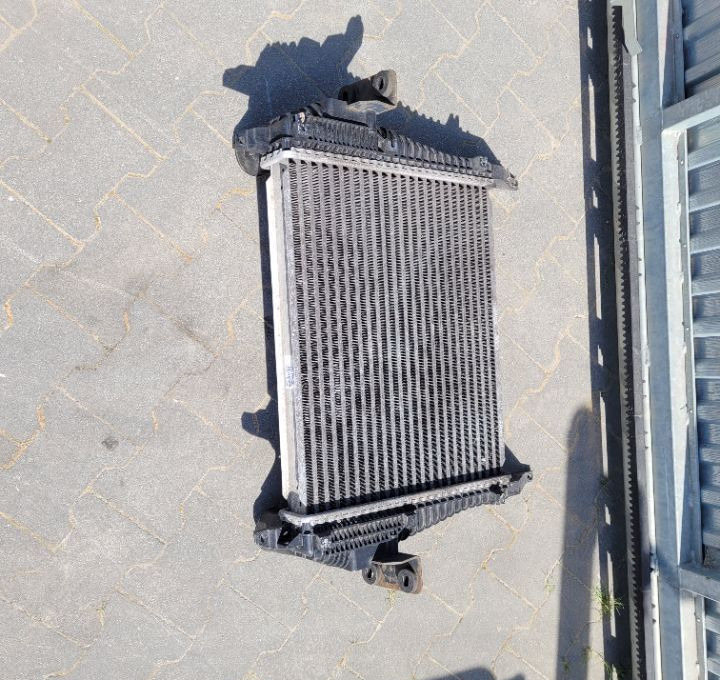 INTERCOOLER IVECO EUROCARGO E6. 504289364 - Kühlsystem für LKW: das Bild 2 INTERCOOLER IVECO EUROCARGO E6. 504289364 - Kühlsystem für LKW: das Bild 2