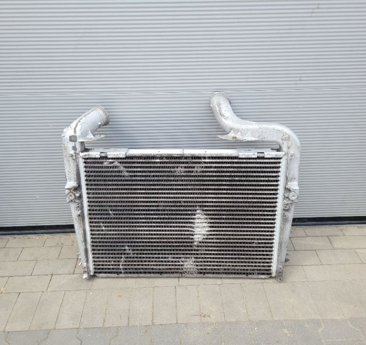 INTERCOOLER SCANIA CP 1769998 - Kühlsystem für LKW: das Bild 2 INTERCOOLER SCANIA CP 1769998 - Kühlsystem für LKW: das Bild 2