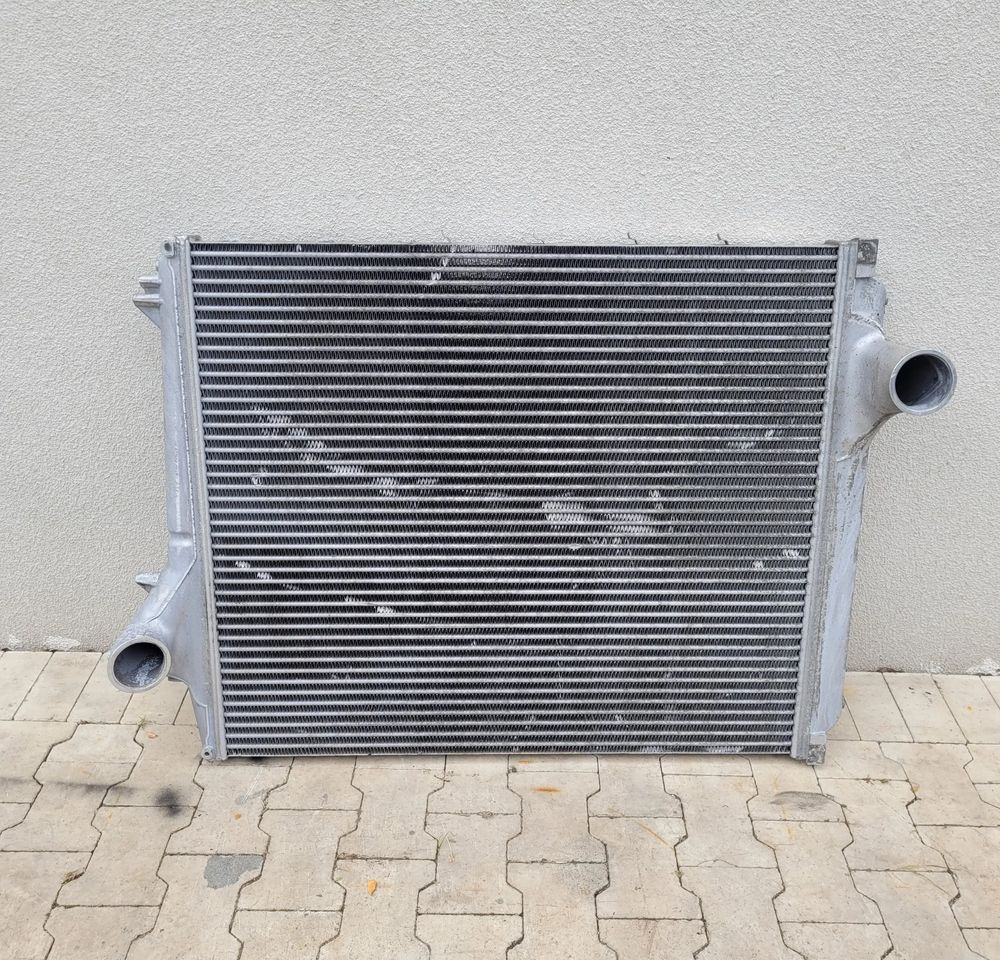 INTERCOOLER VOLVO FH4 RENAULT RANGE T 21631996 ORYGINAŁ CHWALIM116 - Kühlsystem für LKW: das Bild 1 INTERCOOLER VOLVO FH4 RENAULT RANGE T 21631996 ORYGINAŁ CHWALIM116 - Kühlsystem für LKW: das Bild 1