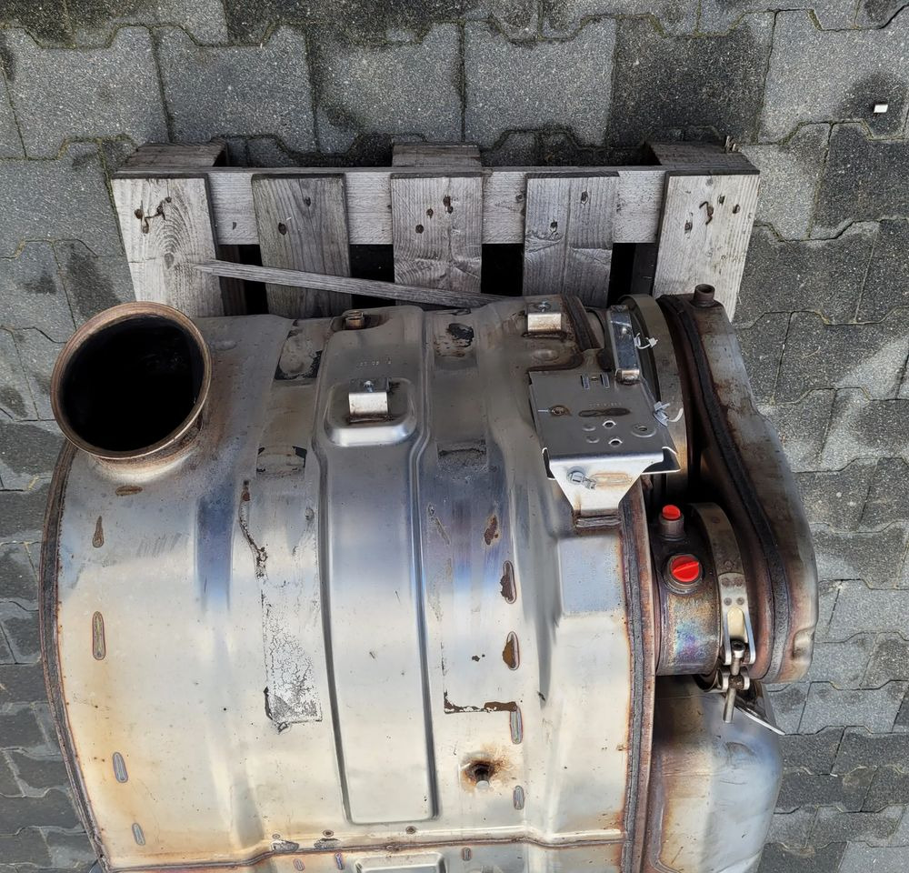 KATALIZATOR RENAULT RANGE T GAMA 23046491 CHWALIM116 - Karosserie und Außen für LKW: das Bild 3 KATALIZATOR RENAULT RANGE T GAMA 23046491 CHWALIM116 - Karosserie und Außen für LKW: das Bild 3