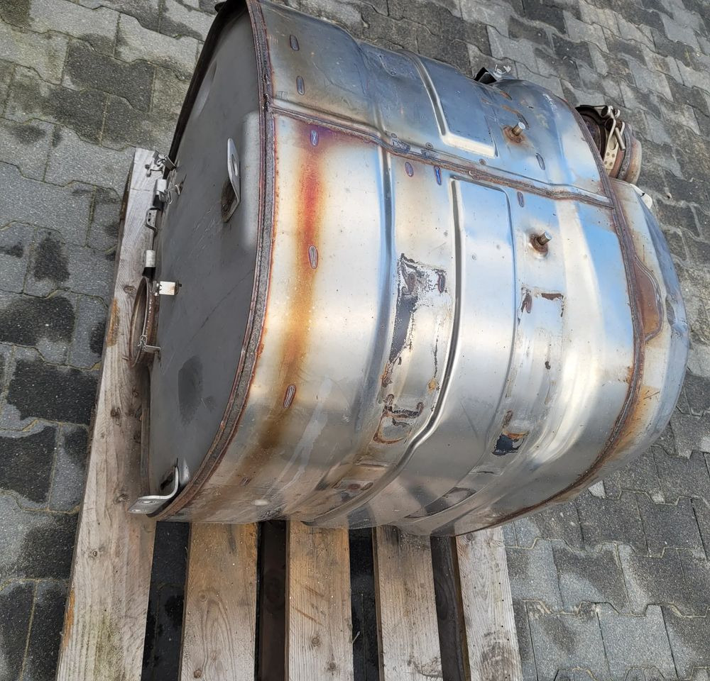 KATALIZATOR RENAULT RANGE T GAMA 23046491 CHWALIM116 - Karosserie und Außen für LKW: das Bild 2 KATALIZATOR RENAULT RANGE T GAMA 23046491 CHWALIM116 - Karosserie und Außen für LKW: das Bild 2