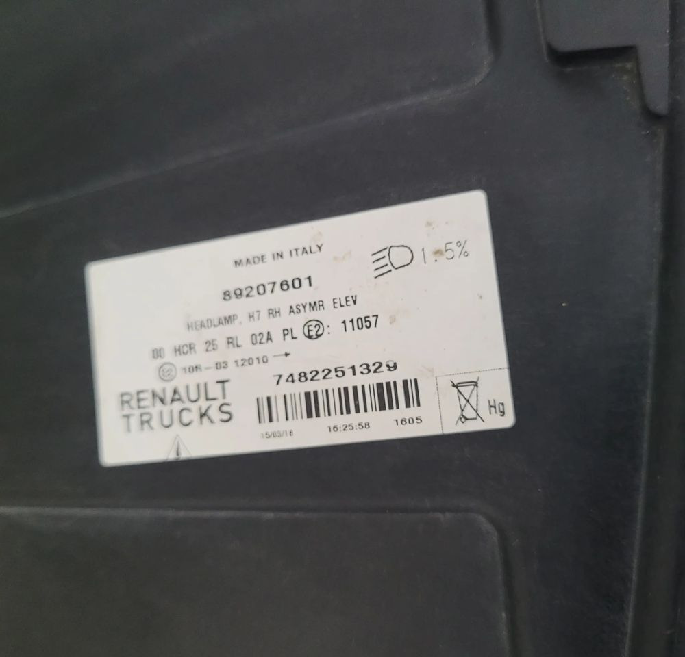LAMPA LEWA RANGE T RENAULT LED OM 7482251329 - Karosserie und Außen für LKW: das Bild 5 LAMPA LEWA RANGE T RENAULT LED OM 7482251329 - Karosserie und Außen für LKW: das Bild 5