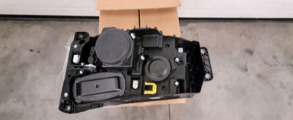 LAMPA RENAULT RANGE T NOWY ORYGINAŁ LEWA - Hauptscheinwerfer: das Bild 2 LAMPA RENAULT RANGE T NOWY ORYGINAŁ LEWA - Hauptscheinwerfer: das Bild 2