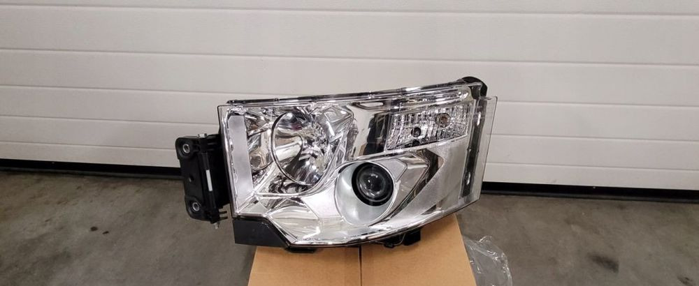 LAMPA RENAULT RANGE T NOWY ORYGINAŁ LEWA - Hauptscheinwerfer: das Bild 1 LAMPA RENAULT RANGE T NOWY ORYGINAŁ LEWA - Hauptscheinwerfer: das Bild 1