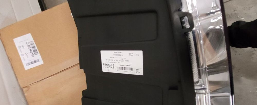 LAMPA RENAULT RANGE T NOWY ORYGINAŁ LEWA - Hauptscheinwerfer für LKW: das Bild 3 LAMPA RENAULT RANGE T NOWY ORYGINAŁ LEWA - Hauptscheinwerfer für LKW: das Bild 3