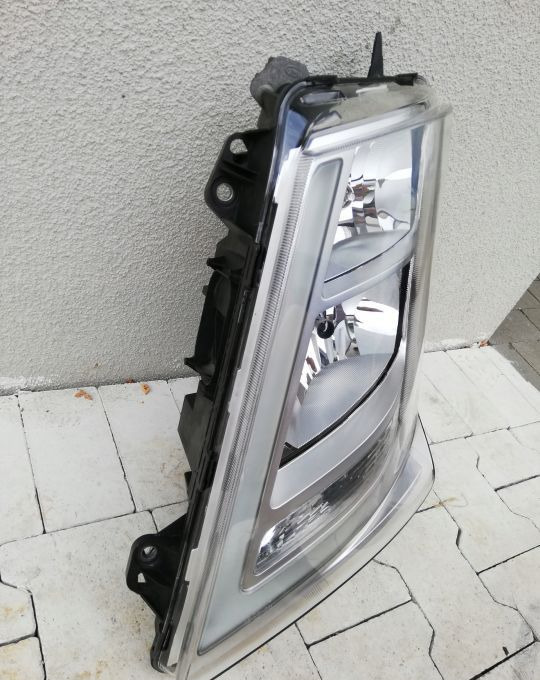 LAMPA VOLVO FH4 FH 4 FM LH ORYGINAŁ - Hauptscheinwerfer für LKW: das Bild 2 LAMPA VOLVO FH4 FH 4 FM LH ORYGINAŁ - Hauptscheinwerfer für LKW: das Bild 2
