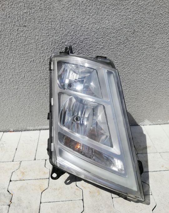 LAMPA VOLVO FH4 FH 4 FM RH ORYGINAŁ - Hauptscheinwerfer für LKW: das Bild 1 LAMPA VOLVO FH4 FH 4 FM RH ORYGINAŁ - Hauptscheinwerfer für LKW: das Bild 1