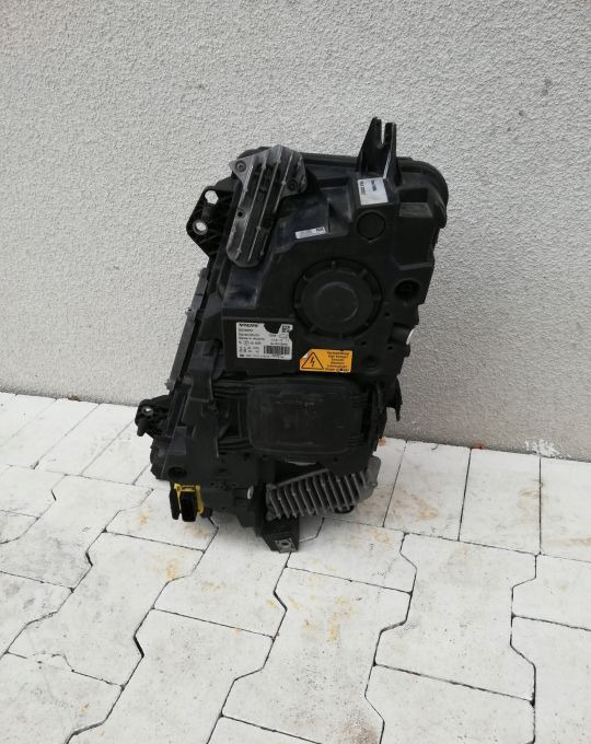 LAMPA XENON VOLVO FH4 FH 4 FM RH ORYGINAŁ - Hauptscheinwerfer für LKW: das Bild 3 LAMPA XENON VOLVO FH4 FH 4 FM RH ORYGINAŁ - Hauptscheinwerfer für LKW: das Bild 3
