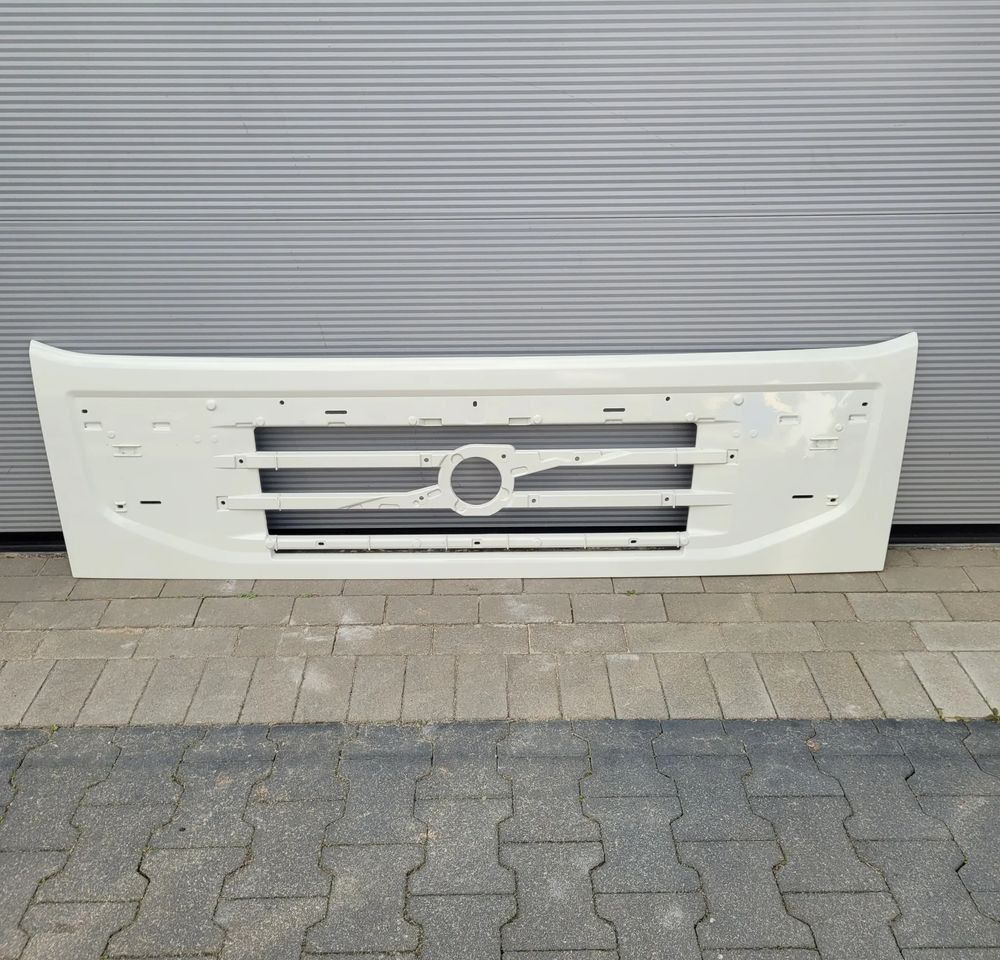 MASKA ATRAPA VOLVO FMX ORYGINAŁ 82257549 CHWALIM116 - Karosserie und Außen für LKW: das Bild 1 MASKA ATRAPA VOLVO FMX ORYGINAŁ 82257549 CHWALIM116 - Karosserie und Außen für LKW: das Bild 1