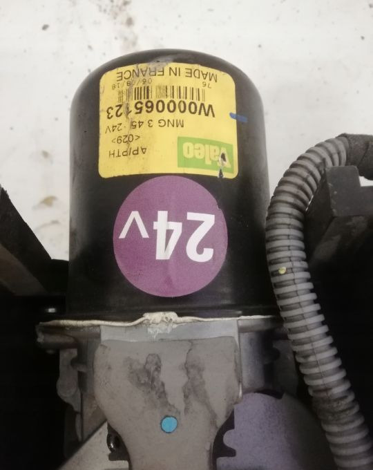 MECHANIZM WYCIERACZEK VOLVO FL EURO6 SPRAWNY - Scheibenwischer für LKW: das Bild 3 MECHANIZM WYCIERACZEK VOLVO FL EURO6 SPRAWNY - Scheibenwischer für LKW: das Bild 3