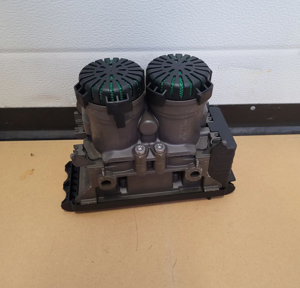 MODULATOR VOLVO KNORR K093191 22225552 CHWALIM116 - Bremsteile für LKW: das Bild 2 MODULATOR VOLVO KNORR K093191 22225552 CHWALIM116 - Bremsteile für LKW: das Bild 2