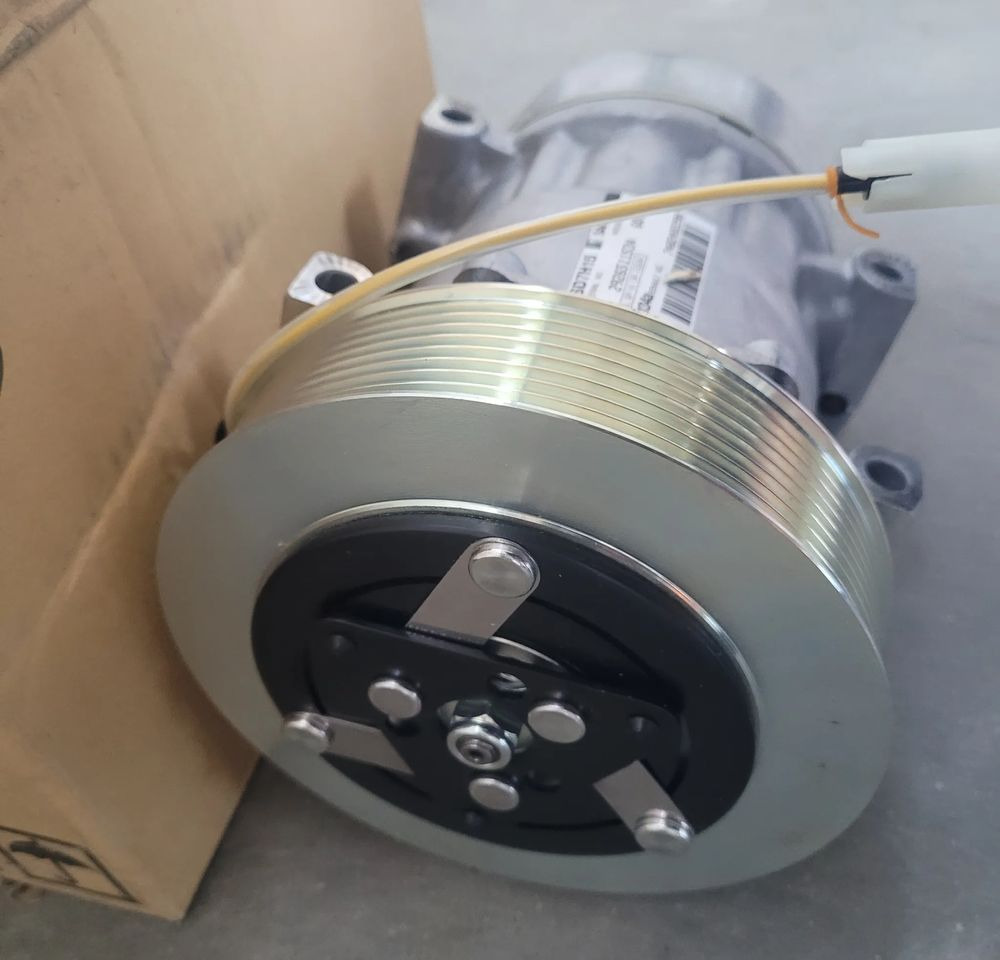 POMPA KLIMATYZACJI RENAULT RANGE T GAMA ORYGINAŁ NOWA CHWALIM116 7482492298 - Kühlsystem für LKW: das Bild 4 POMPA KLIMATYZACJI RENAULT RANGE T GAMA ORYGINAŁ NOWA CHWALIM116 7482492298 - Kühlsystem für LKW: das Bild 4