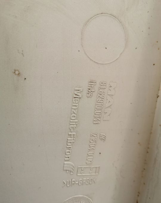 SPOJLER KOSA OWIEWKA MAN TGX XXL LH. RAL 9010 - Aeropack/ Spoiler für LKW: das Bild 3 SPOJLER KOSA OWIEWKA MAN TGX XXL LH. RAL 9010 - Aeropack/ Spoiler für LKW: das Bild 3